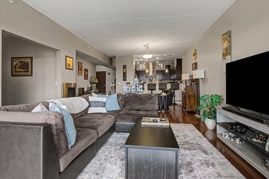 Luxury living at the Residences at Seven Bridges! Boasting 1759 on Seven Bridges Golf Club in Illinois - for sale on GolfHomes.com, golf home, golf lot