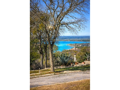 Prime Lot in Horseshoe Bay Proper - Ideal Location Near Resort & on Slick Rock Golf Course - Horseshoe Bay in Texas - for sale on GolfHomes.com, golf home, golf lot