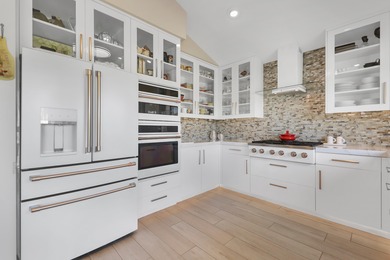 Stunningly remodeled 2BD + den, 3.5 BA Laramie model in The on The Lakes Country Club in California - for sale on GolfHomes.com, golf home, golf lot