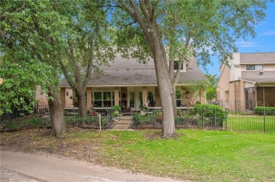Amazing townhome on the 15th hole of the City Golf Course! This on Briarcrest Country Club, Inc. in Texas - for sale on GolfHomes.com, golf home, golf lot