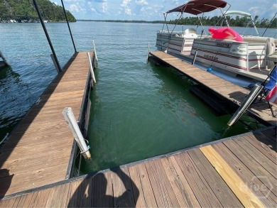 Your Perfect Lake Hartwell Getaway!
Located in the desirable on Cateechee Golf Club in Georgia - for sale on GolfHomes.com, golf home, golf lot
