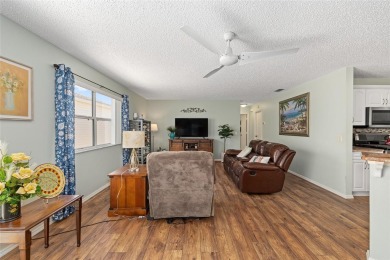 Welcome to the perfect home for you! This TURNKEY 2-bedroom on The Links of Spruce Creek in Florida - for sale on GolfHomes.com, golf home, golf lot