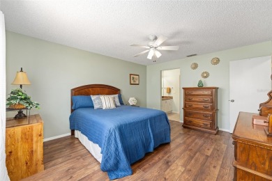 Welcome to the perfect home for you! This TURNKEY 2-bedroom on The Links of Spruce Creek in Florida - for sale on GolfHomes.com, golf home, golf lot