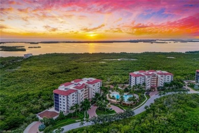 IMMEDIATE GOLF MEMBERSHIP AVAILABLE. Golf the emerald green on The Colony Golf and Country Club in Florida - for sale on GolfHomes.com, golf home, golf lot