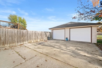 4 BED/2 BATH HOME + 2-CAR GARAGE!   Welcome home to this 4 bed/2 on Pleasantville Golf and Country Club in Iowa - for sale on GolfHomes.com, golf home, golf lot