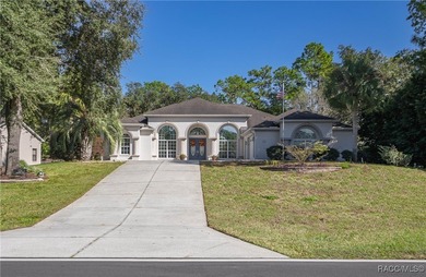 Value-Packed Cypress Village Pool Home with Endless Entertaining on Sugarmill Woods Golf and Country Club in Florida - for sale on GolfHomes.com, golf home, golf lot