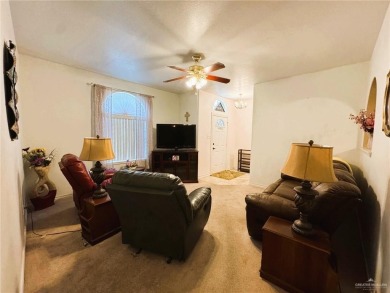 Lovely home in the desirable community of Golf View Estates with on Howling Trails Golf  in Texas - for sale on GolfHomes.com, golf home, golf lot