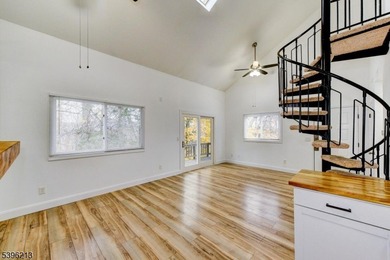 Freshly Painted, Second Floor Condo, Loft Style End Unit w/ on Minerals Golf Club in New Jersey - for sale on GolfHomes.com, golf home, golf lot