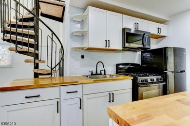 Freshly Painted, Second Floor Condo, Loft Style End Unit w/ on Minerals Golf Club in New Jersey - for sale on GolfHomes.com, golf home, golf lot