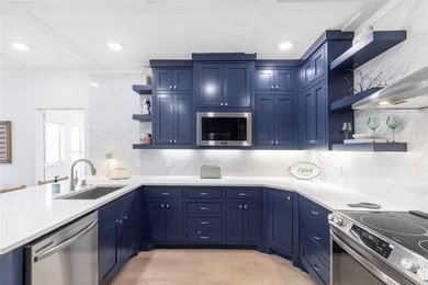 Amazing vacation rental opportunity! Fully renovated condo for on Tanglewood Resort in Texas - for sale on GolfHomes.com, golf home, golf lot