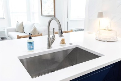 Amazing vacation rental opportunity! Fully renovated condo for on Tanglewood Resort in Texas - for sale on GolfHomes.com, golf home, golf lot