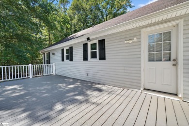 Move-in ready! This charming 3BR/2BA ranch sits on a level on Lakeview Golf Course in South Carolina - for sale on GolfHomes.com, golf home, golf lot