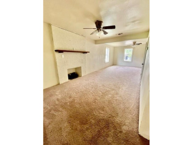 PRICE IMPROVEMENT!!

Check out this 3 bedroom,1 bath home on on Albany Golf Club in Texas - for sale on GolfHomes.com, golf home, golf lot