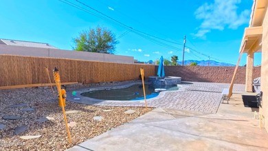 Beautiful south-side home with all the Havasu must haves on a on London Bridge Golf Course in Arizona - for sale on GolfHomes.com, golf home, golf lot