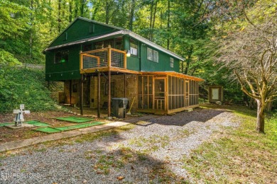 This charming 3-bedroom, 2-bathroom home, offering over 1,600 sq on Gatlinburg Golf Course in Tennessee - for sale on GolfHomes.com, golf home, golf lot