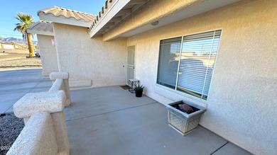 Beautiful south-side home with all the Havasu must haves on a on London Bridge Golf Course in Arizona - for sale on GolfHomes.com, golf home, golf lot
