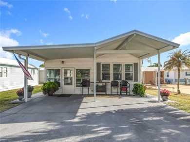 Beautifully Remodeled 2-Bedroom, 2-Bath Home in Lily Lake Golf & on Lily Lake Golf and RV Resort in Florida - for sale on GolfHomes.com, golf home, golf lot