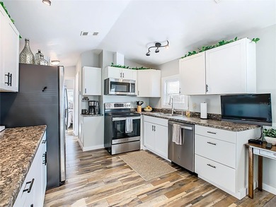 Beautifully Remodeled 2-Bedroom, 2-Bath Home in Lily Lake Golf & on Lily Lake Golf and RV Resort in Florida - for sale on GolfHomes.com, golf home, golf lot