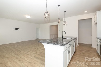 Immaculate single-level living in the highly coveted Stonebridge on Stonebridge Golf Club in North Carolina - for sale on GolfHomes.com, golf home, golf lot