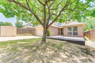 Spacious and beautifully maintained 4-bedroom, 2.5-bath home on The Shores Country Club in Texas - for sale on GolfHomes.com, golf home, golf lot