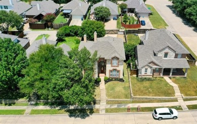 Spacious and beautifully maintained 4-bedroom, 2.5-bath home on The Shores Country Club in Texas - for sale on GolfHomes.com, golf home, golf lot