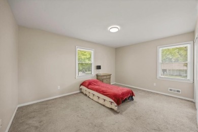 Red Bridge 4-bedroom, 2 1/2 bath raised ranch on spacious corner on Minor Park Golf Course in Missouri - for sale on GolfHomes.com, golf home, golf lot