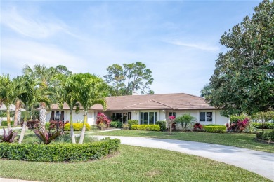 Beautiful 3bd/3ba + office home situated on the 8th fairway in on Bent Pine Golf Club in Florida - for sale on GolfHomes.com, golf home, golf lot