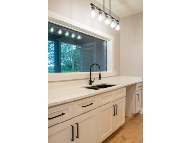 Discover your dream family home! Located in the highly desired on Southern Hills Golf and Country Club in Tennessee - for sale on GolfHomes.com, golf home, golf lot