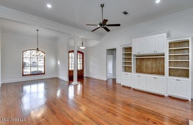 NEW LISTING!! Check out this newly updated home in beautiful on Lake Caroline Golf Club in Mississippi - for sale on GolfHomes.com, golf home, golf lot