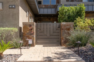 Desert Contemporary estate in the prestigious, double-gated on Anthem Country Club in Nevada - for sale on GolfHomes.com, golf home, golf lot