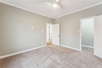 FULLY RENOVATED CONDO - LIKE BRAND NEW with A Modern Touch! on Pecan Plantation Country Club in Texas - for sale on GolfHomes.com, golf home, golf lot