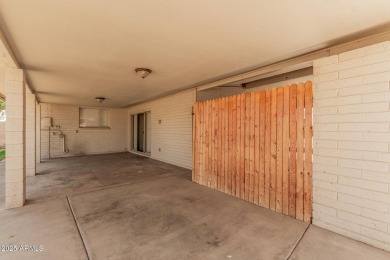 Fantastic opportunity to own this charming single-level home! on Maryvale Golf Course in Arizona - for sale on GolfHomes.com, golf home, golf lot