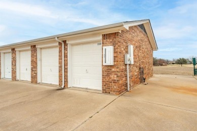 FULLY RENOVATED CONDO - LIKE BRAND NEW with A Modern Touch! on Pecan Plantation Country Club in Texas - for sale on GolfHomes.com, golf home, golf lot