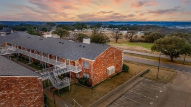 FULLY RENOVATED CONDO - LIKE BRAND NEW with A Modern Touch! on Pecan Plantation Country Club in Texas - for sale on GolfHomes.com, golf home, golf lot