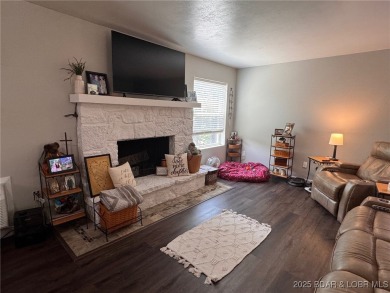 Exclusive Community Living in Cutter Place! Enjoy the on The Oaks Golf Course in Missouri - for sale on GolfHomes.com, golf home, golf lot