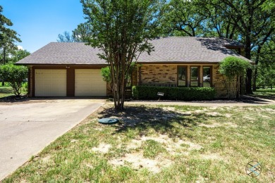 If you're seeking a fantastic purchase in a prime location on Pinnacle Golf and Boat Club in Texas - for sale on GolfHomes.com, golf home, golf lot