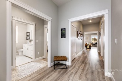 Better than New! Only 4 years old and impeccably maintained and on Hunters Point Golf Club in Idaho - for sale on GolfHomes.com, golf home, golf lot