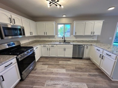Welcome to this beautifully updated 2 story home located in on Woodruff Golf Course in Illinois - for sale on GolfHomes.com, golf home, golf lot