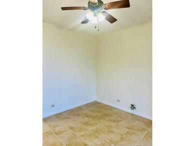 Stunning, updated 2/2 with 1,407 total sq ft, offering a bright on Inverrary Country Club in Florida - for sale on GolfHomes.com, golf home, golf lot