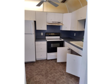 Come discover the wonderful, pet friendly, active, 55+ community on Summertree Golf Course in Florida - for sale on GolfHomes.com, golf home, golf lot