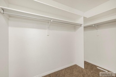Beautifully maintained twinhome in the Woodland Hill subdivision on Sand Creek Golf Course in Idaho - for sale on GolfHomes.com, golf home, golf lot