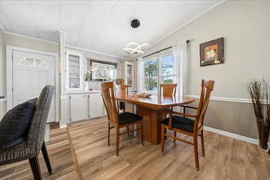 Welcome to this beautifully remodeled 2-bedroom, 2-bath on Silver Lake Executive Golf Course in Florida - for sale on GolfHomes.com, golf home, golf lot