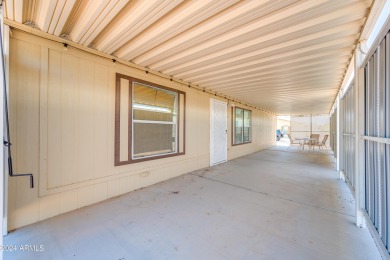 Welcome to this charming 3-bedroom, 2-bathroom home featuring a on 3 Parks Fairways in Arizona - for sale on GolfHomes.com, golf home, golf lot