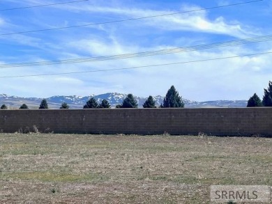 This amazing half acre lot sits in the very sought after Sand on Sand Creek Golf Course in Idaho - for sale on GolfHomes.com, golf home, golf lot