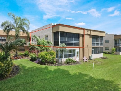 I present to you a rare and excellent opportunity for a 2/2 on Kings Point Golf -Flanders Way in Florida - for sale on GolfHomes.com, golf home, golf lot
