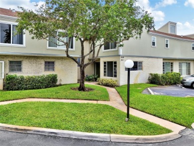 BACK ON MARKET! BUYER FINANCING FELL THROUGH- SELLER OFFERING TO on Colony West Country Club in Florida - for sale on GolfHomes.com, golf home, golf lot