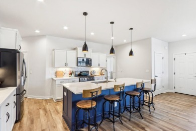 Stunning, almost new move-in ready 4Bed/3Bath Muskego condo is on Muskego Lakes Country Club in Wisconsin - for sale on GolfHomes.com, golf home, golf lot