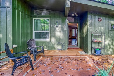 Welcome to this beautifully updated 2 bedroom, 2 bath home on DeSoto Golf Course in Arkansas - for sale on GolfHomes.com, golf home, golf lot