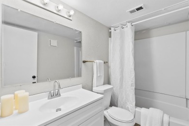 Urban Oasis Just Minutes from Downtown - Luxuriously Updated 1 on Stevens Park Golf Course in Texas - for sale on GolfHomes.com, golf home, golf lot
