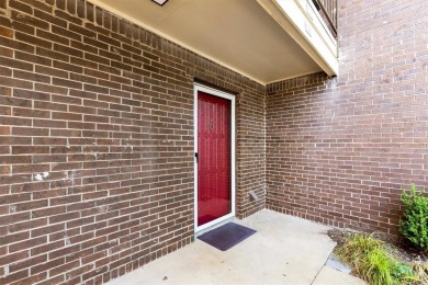 Urban Oasis Just Minutes from Downtown - Luxuriously Updated 1 on Stevens Park Golf Course in Texas - for sale on GolfHomes.com, golf home, golf lot